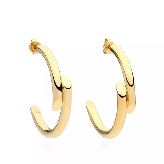 Chunky C-Hoop Earrings