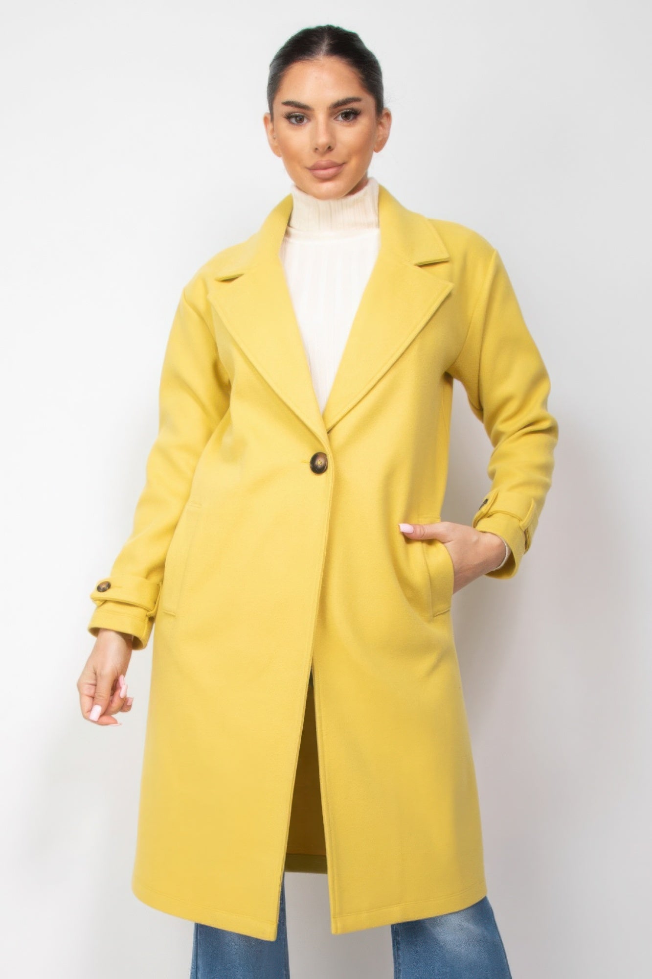 Collar pocketed coat - It's a Girly Place