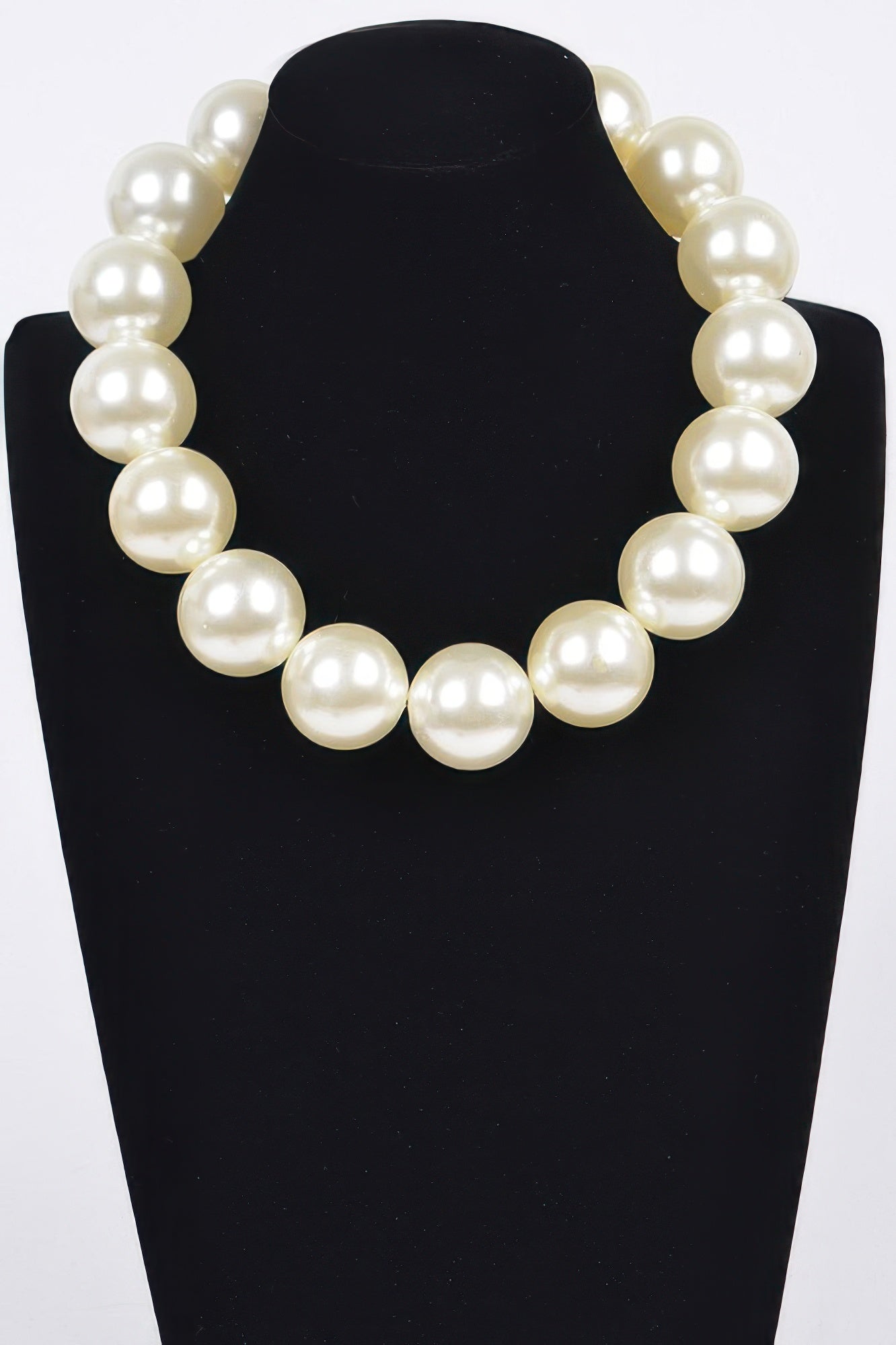 Big Round Pearl Necklace - It's a Girly Place