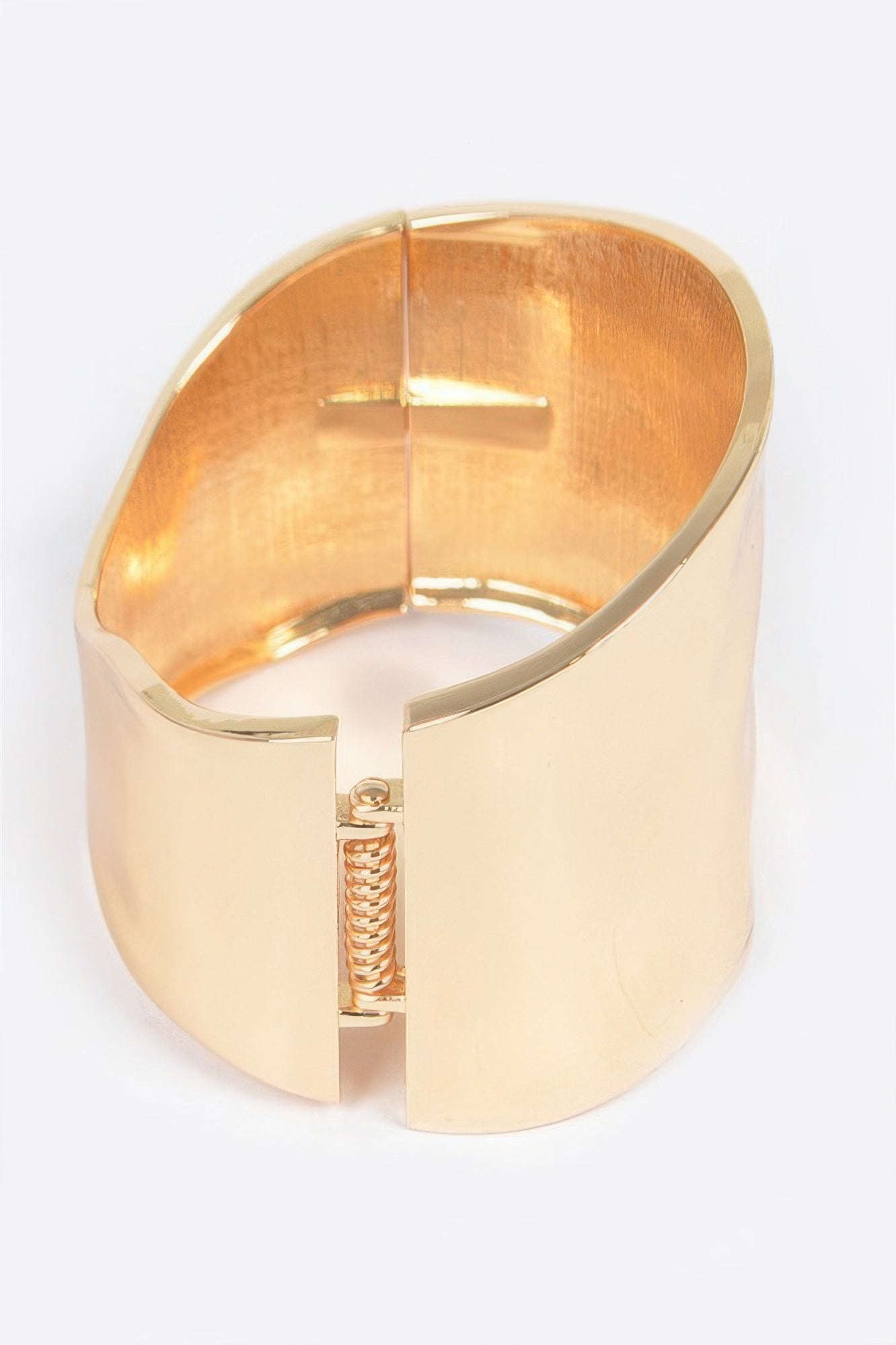 Metal Srping Hinge Cuff - It's a Girly Place