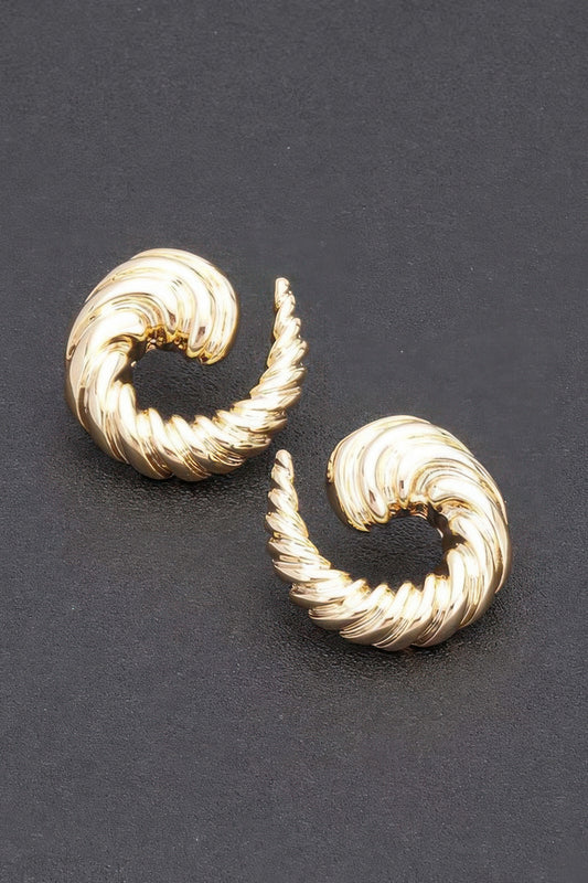 Metal Vintage Stud Earrings - It's a Girly Place
