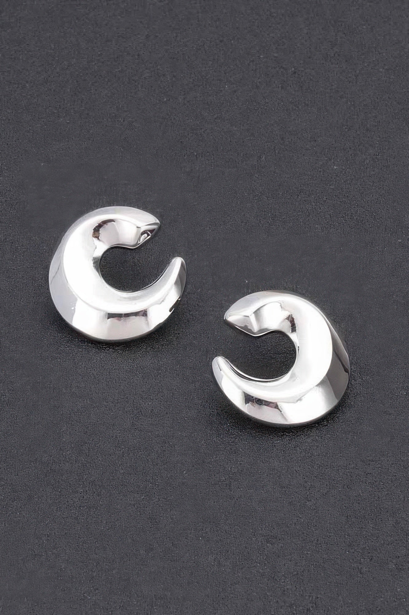 Metal Vintage Stud Earrings - It's a Girly Place