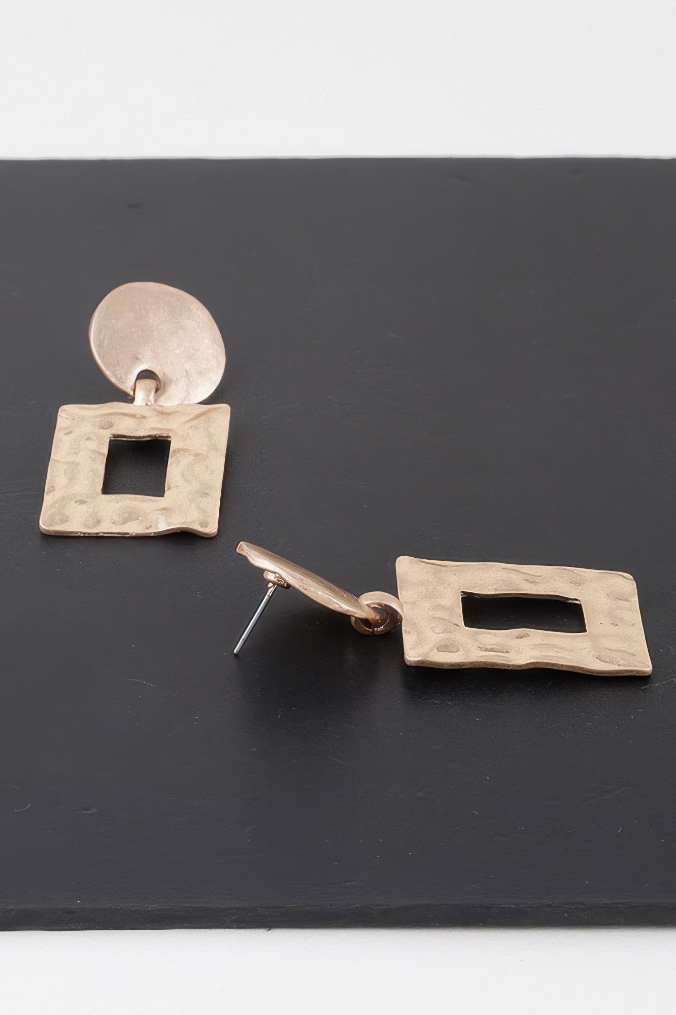 Ripple Box Frame Earrings - It's a Girly Place
