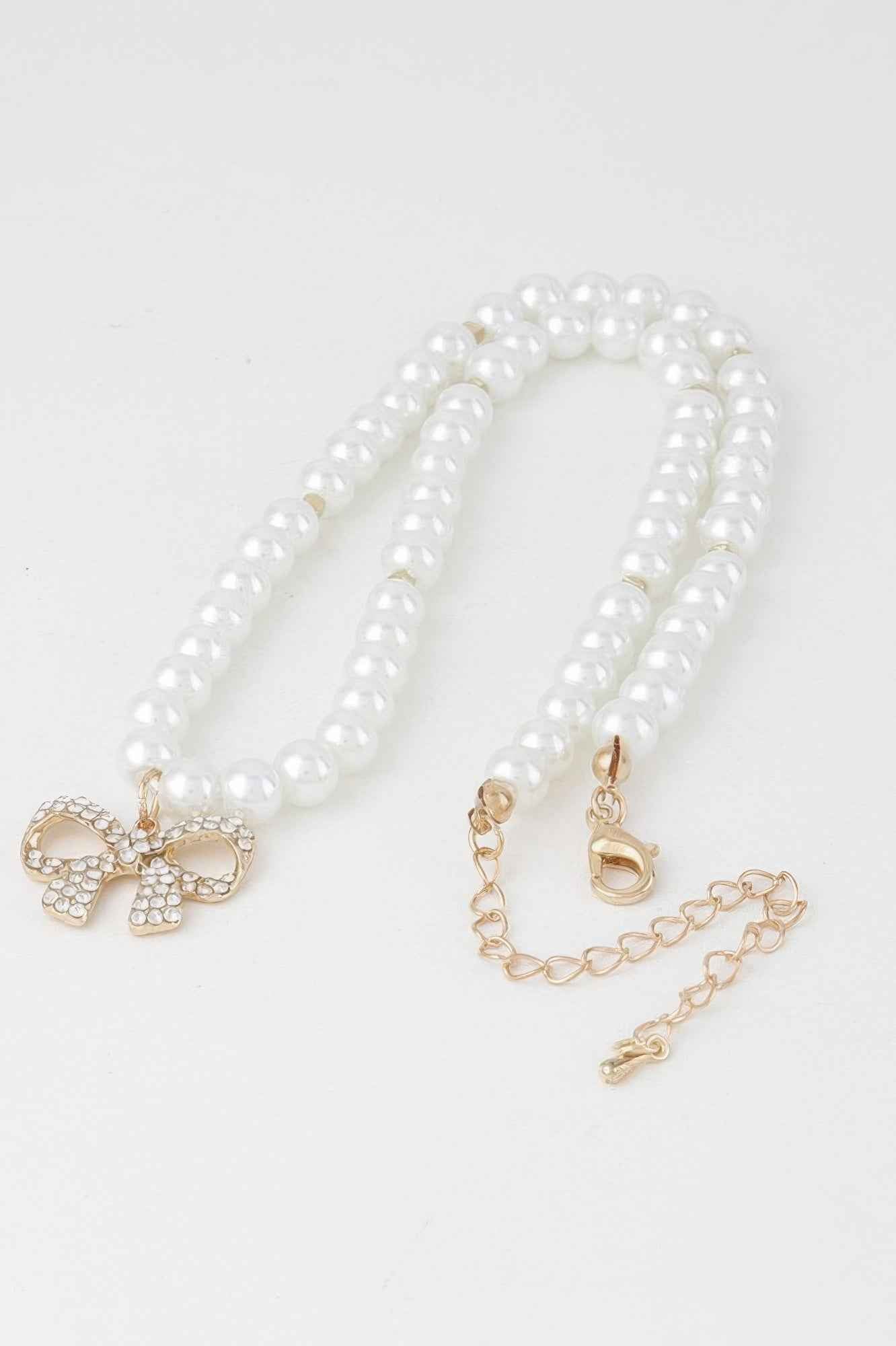 White Pearl Bow Necklace