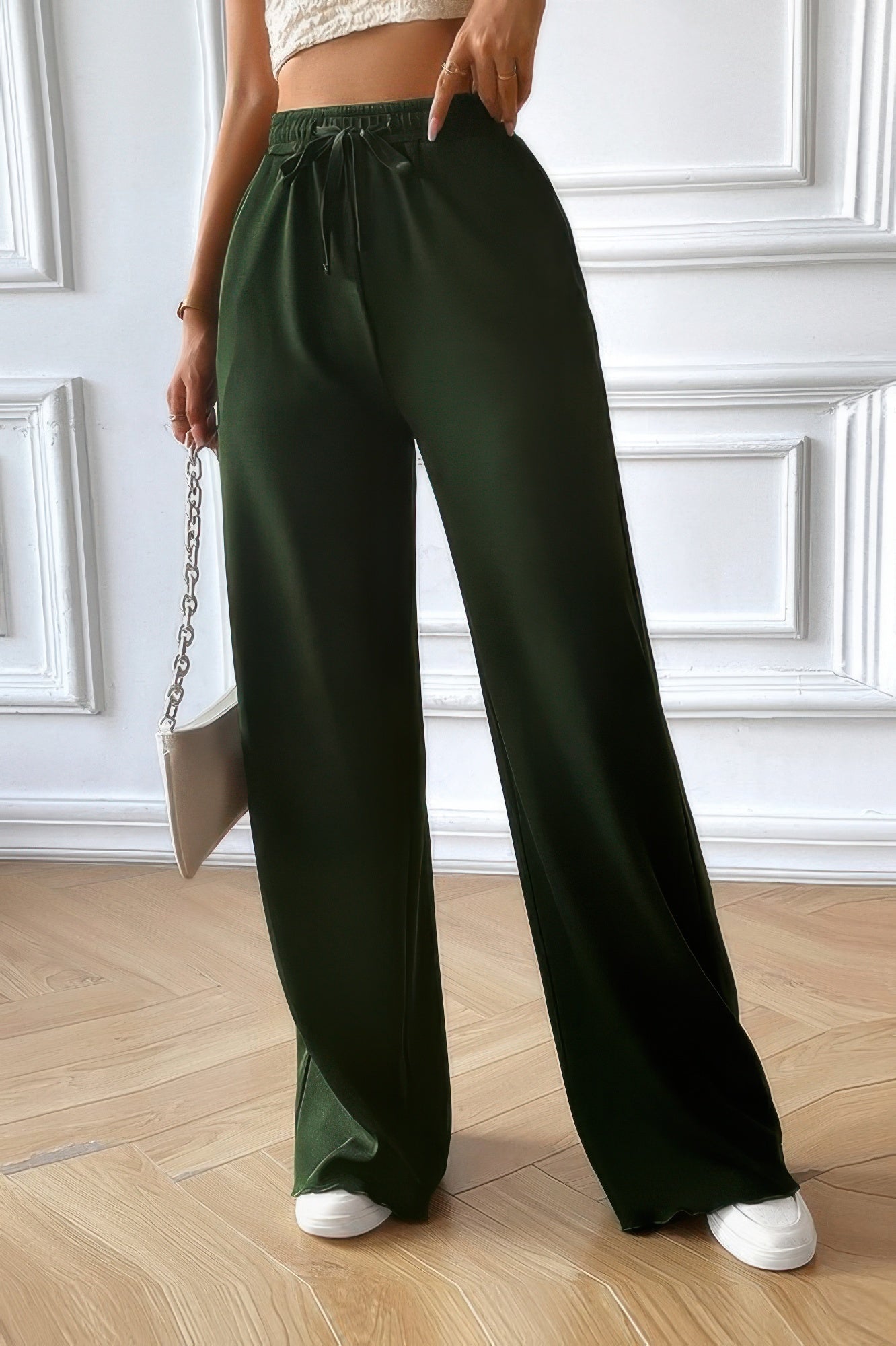 Solid Pockets Elastic Waist Loose Straight Pants - It's a Girly Place