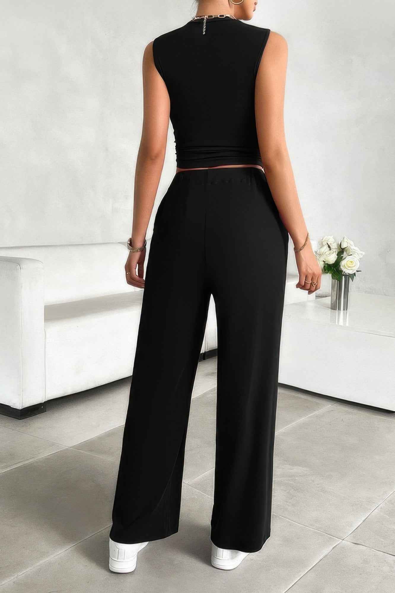 Solid Round Neck Sleeveless Drawstring Pockets Set