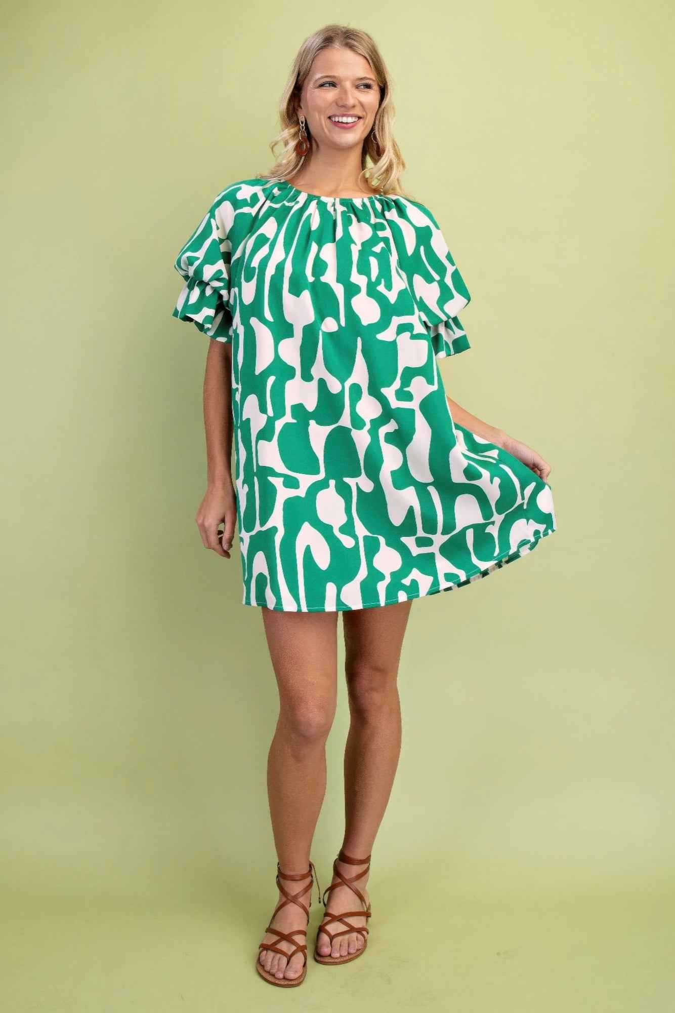 Geometric Print Loose Fit Mini Dress With Gathered Balloon Sleeves