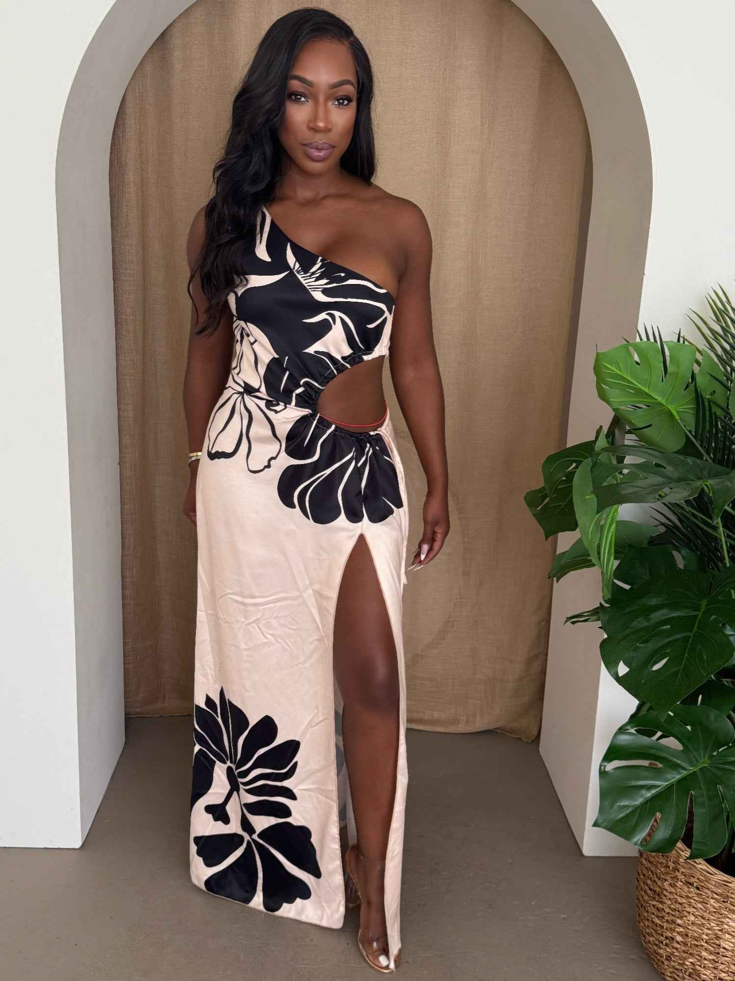 Noir Bloom One-shoulder Dress