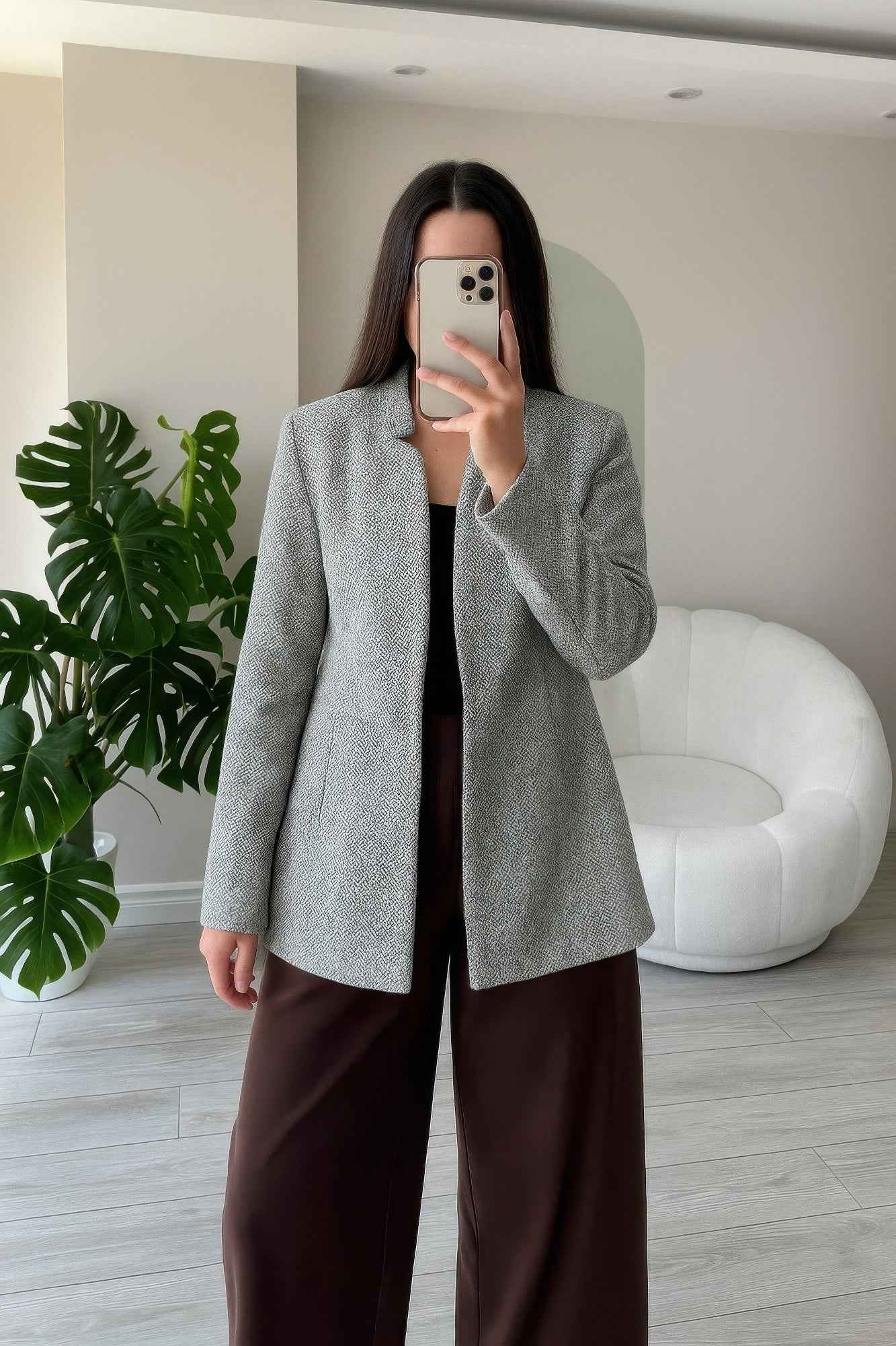 Pocketed Herringbone Coat Woman