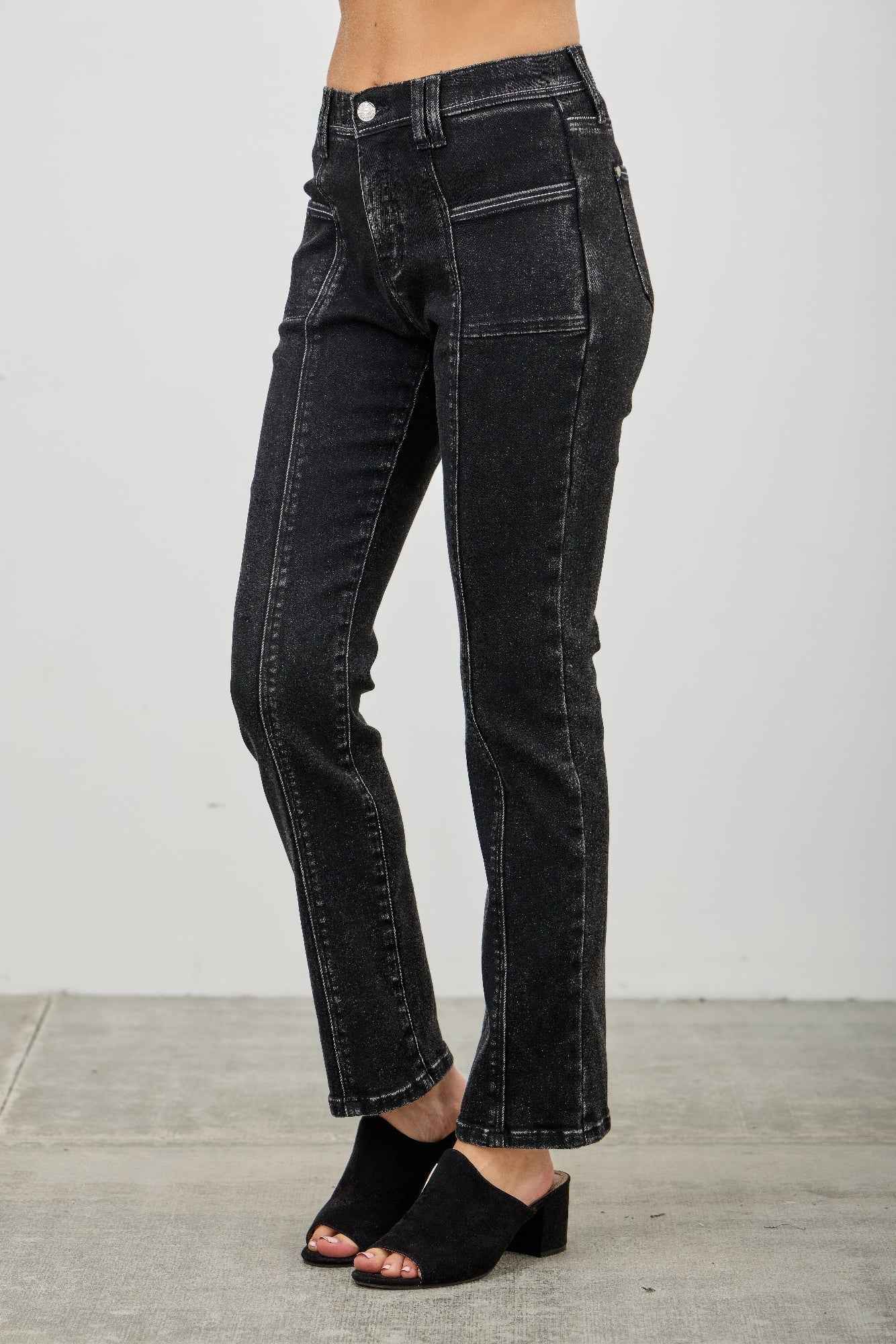 Mid Rise Slim Straight In Black Acid