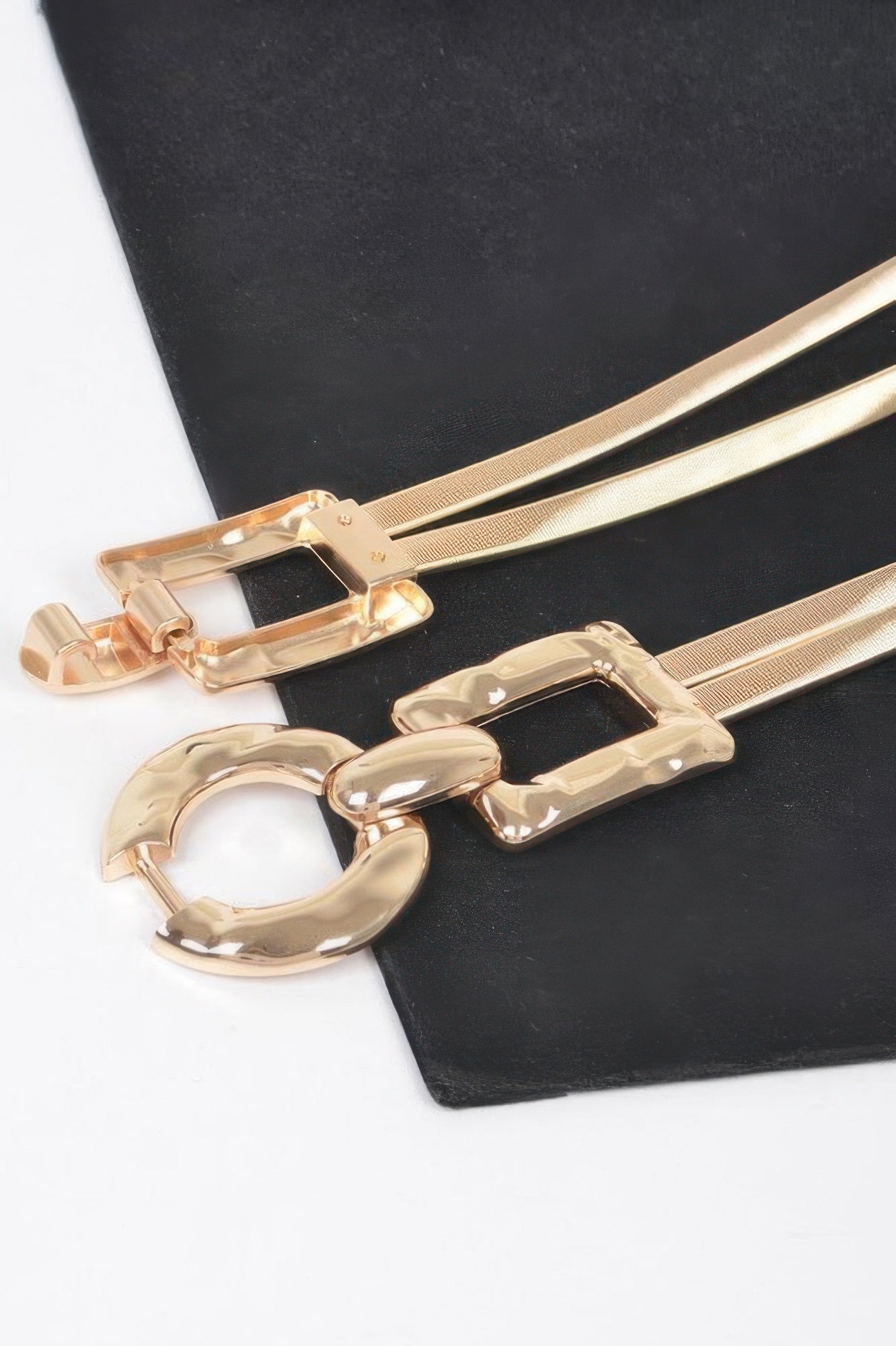 Hammered Metal Buckle Plus Size Stretch Belt - It's a Girly Place