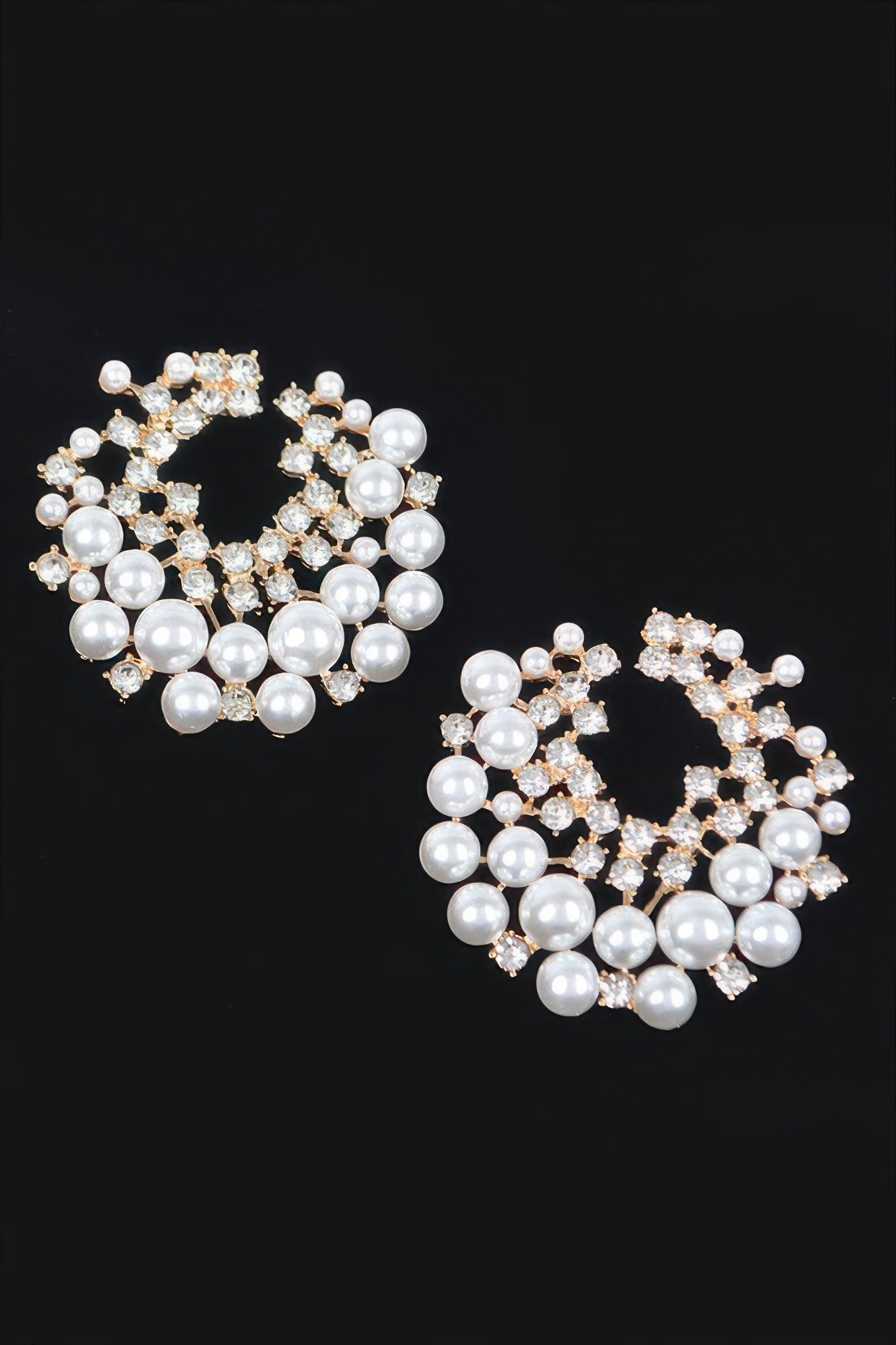 Rhinestone And Pearl Stud Earring - It's a Girly Place