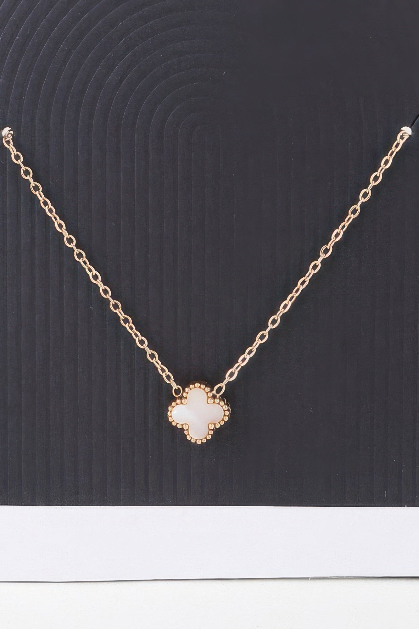 Stone Clover Link Chain Necklace - It's a Girly Place