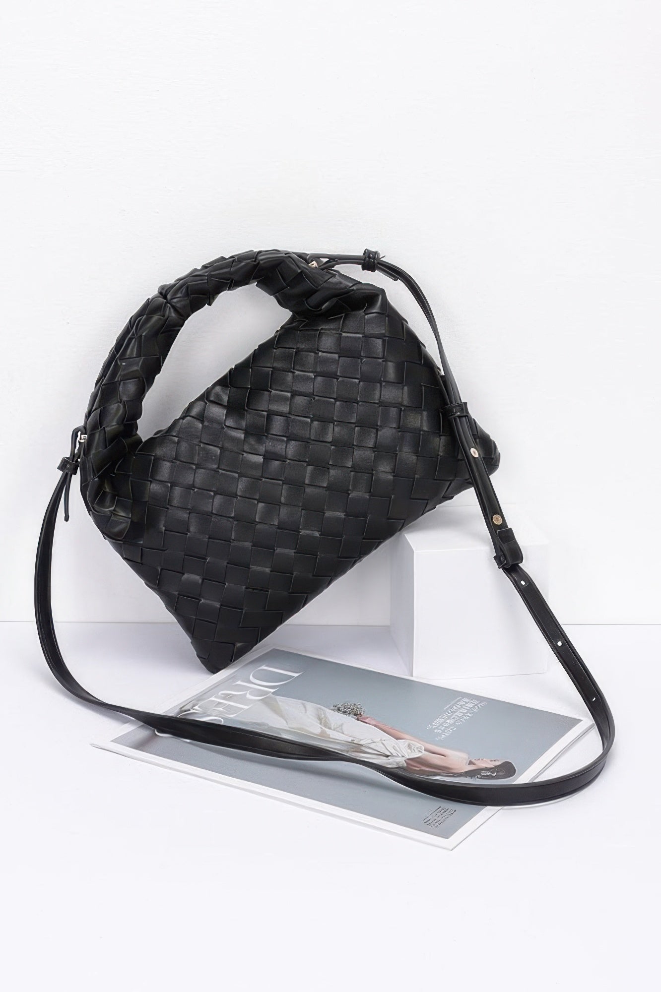 Chic Weave Set Clutch - It's a Girly Place