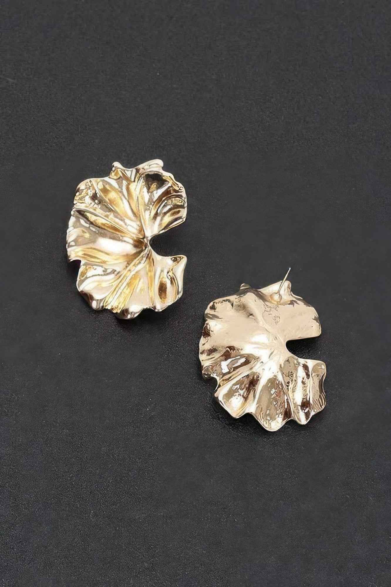 Exquisite Petals Earrings