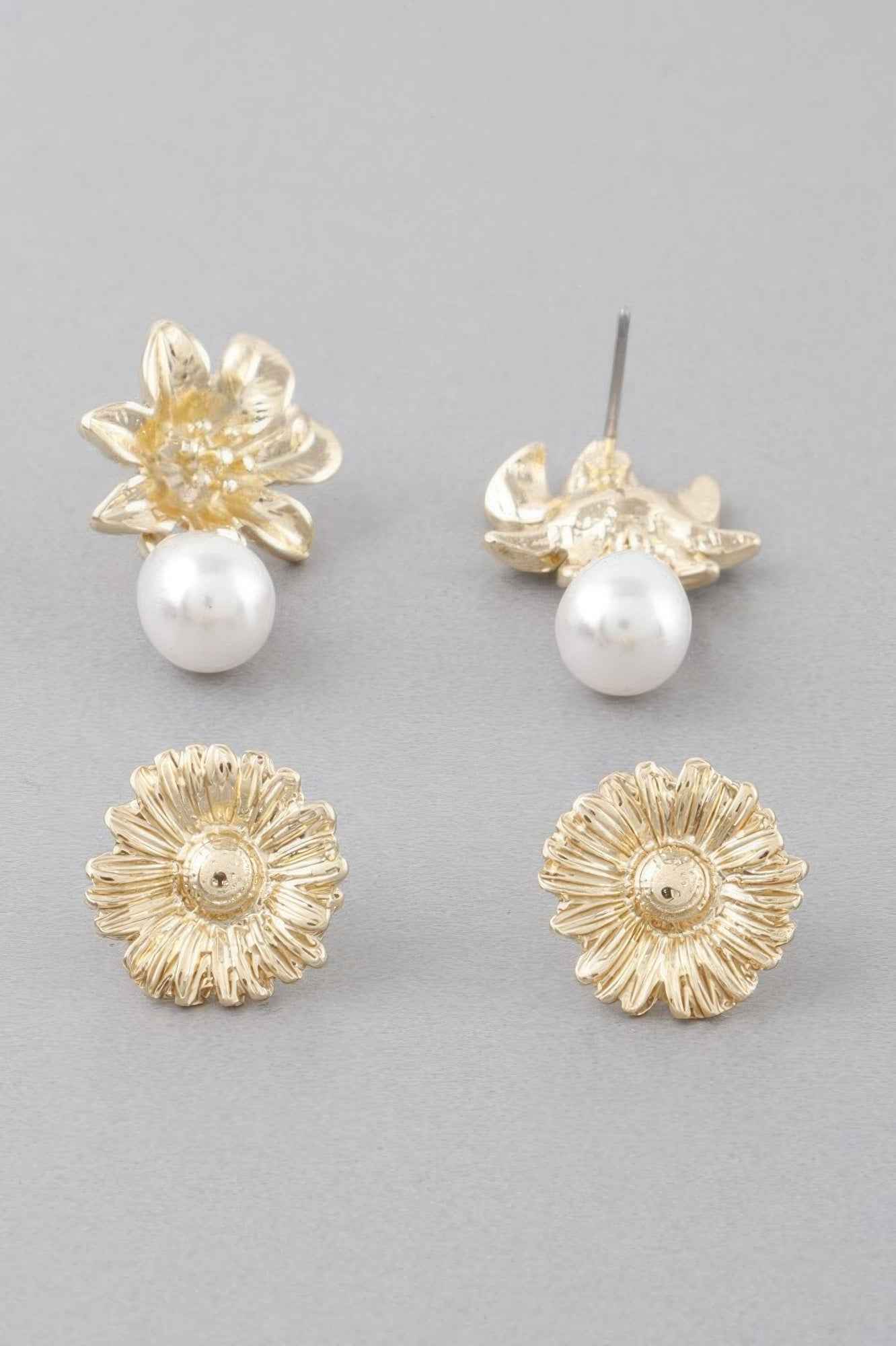 Daisy Pearl Stud Earrings