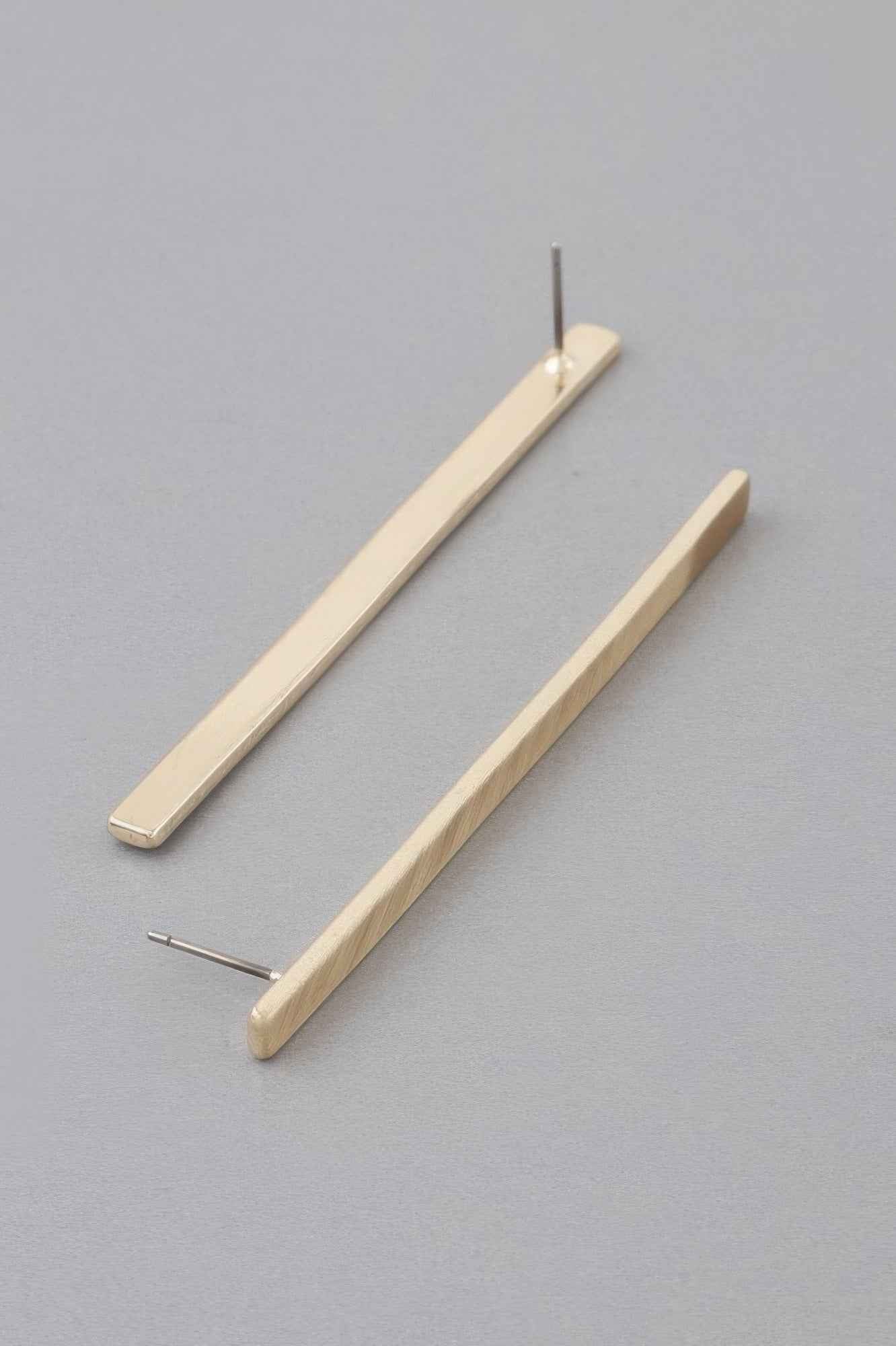 Streak Bar Drop Earrings