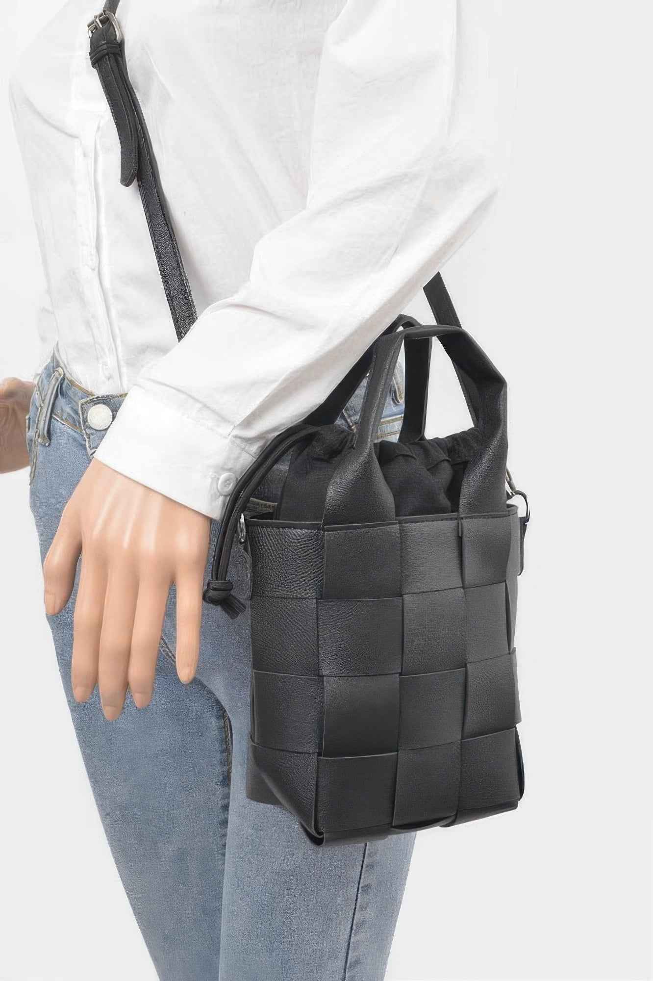 Faux Leather Braided Handle Bag W/canvas Pouch