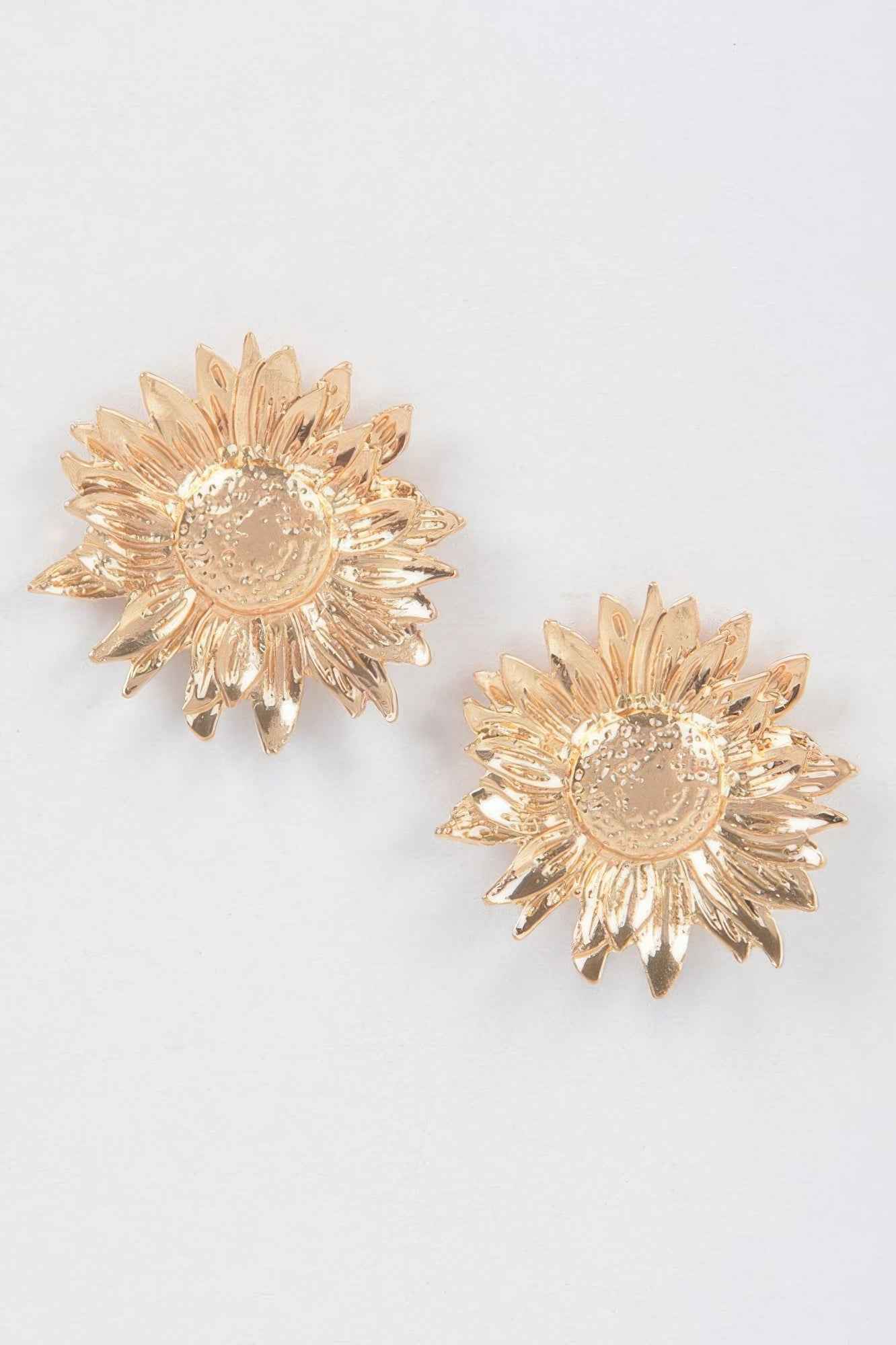 Metal Flower Stud Earring