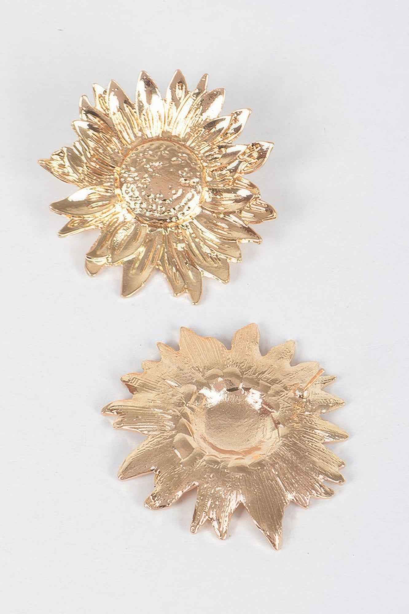 Metal Flower Stud Earring