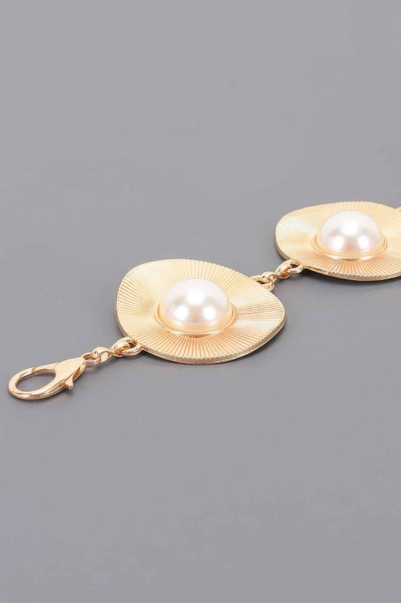 Pearl Accent Disc Chain Belt