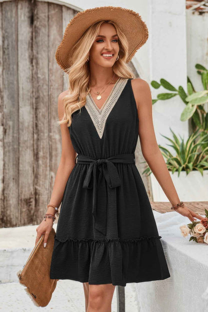 V Neck Sleeveless Belted A-line Tiered Dress