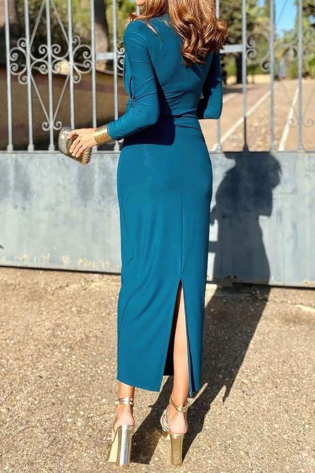 Elegant Round Neck Solid Ruched Wrap Hem Dress