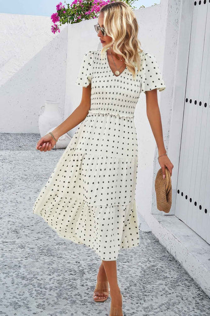 Elegant Ruched V Neck Short Sleeve Pleated Dress