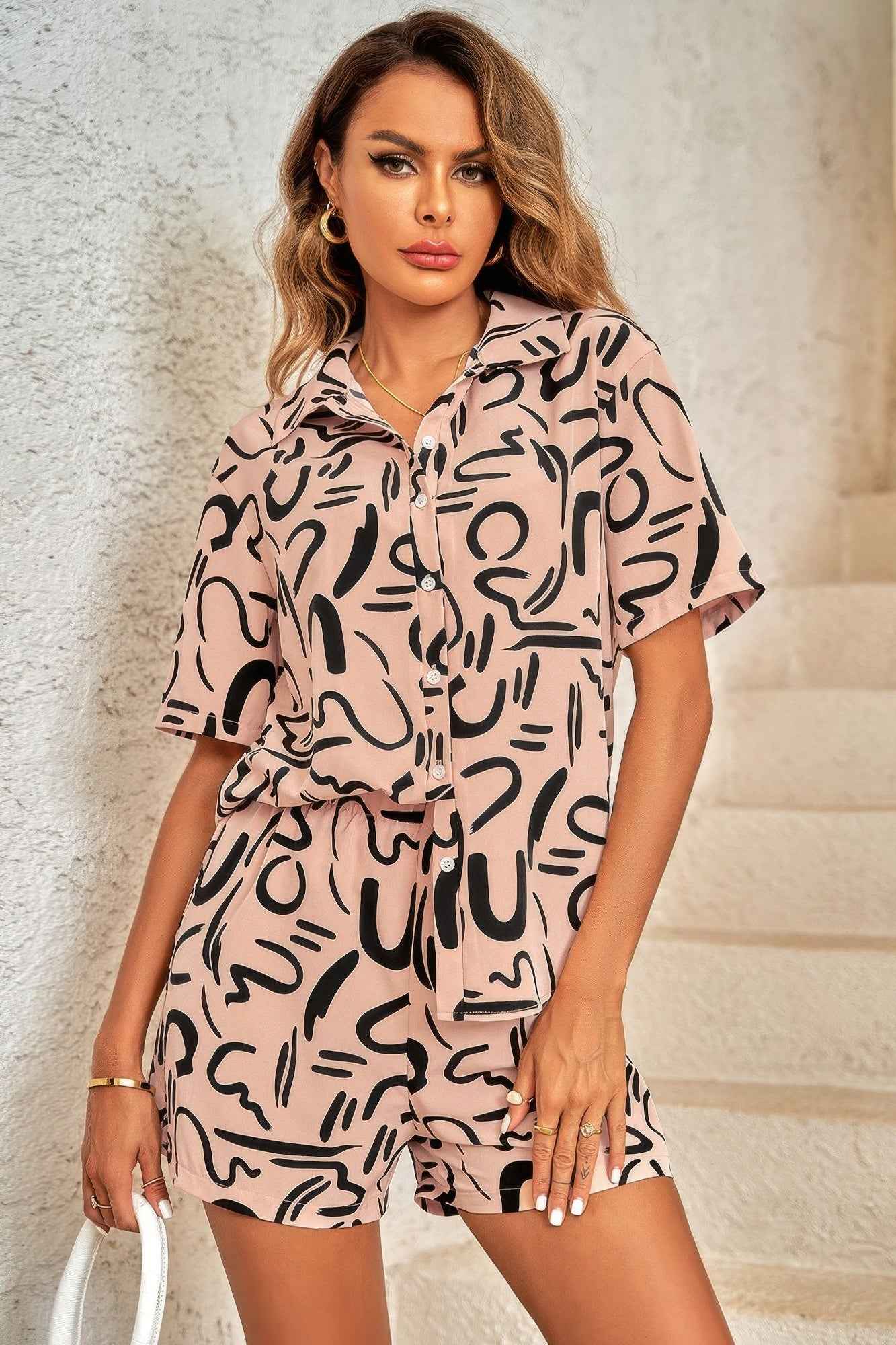 Outfit Sequins Lips Print Button Down Shorts Set