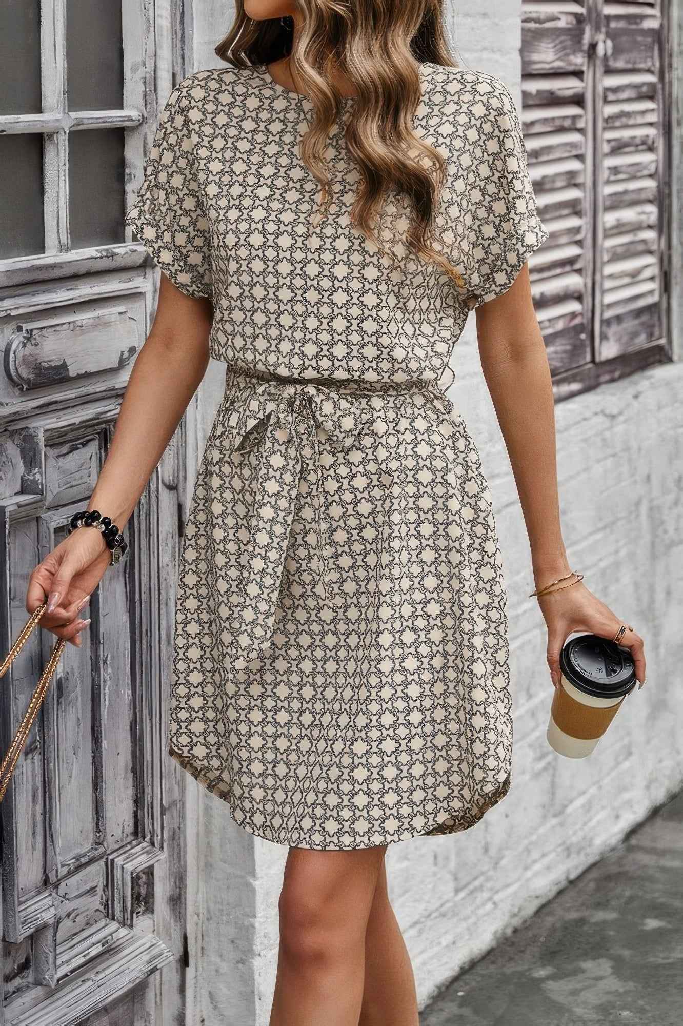 Elegant Crew Neck Batwing Sleeve Printed Dress