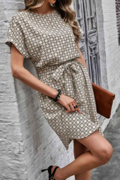 Elegant Crew Neck Batwing Sleeve Printed Dress