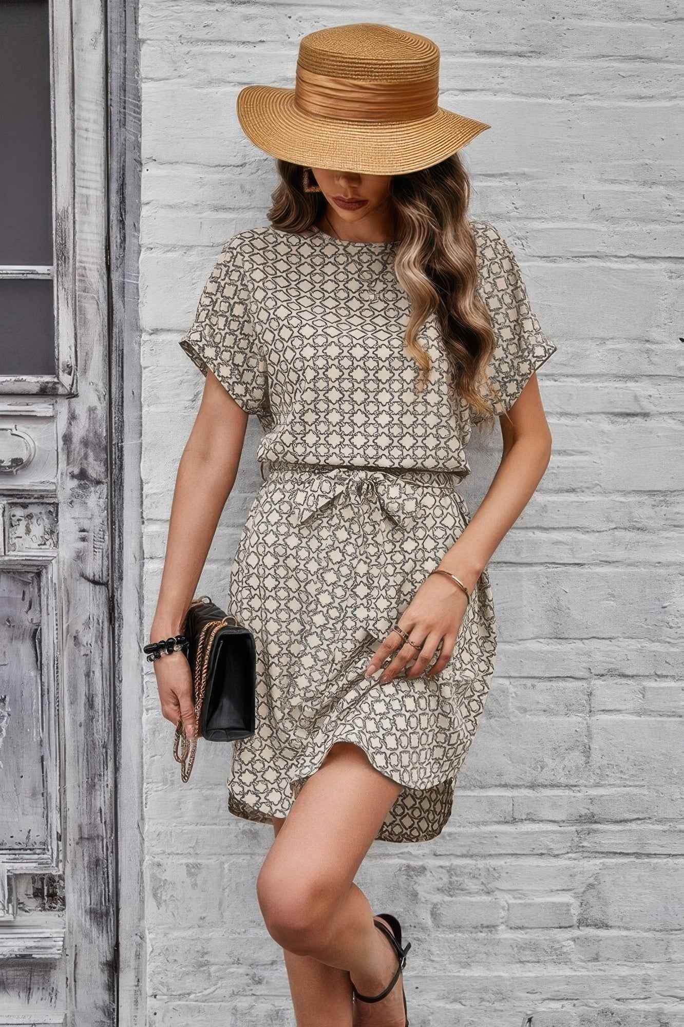 Elegant Crew Neck Batwing Sleeve Printed Dress
