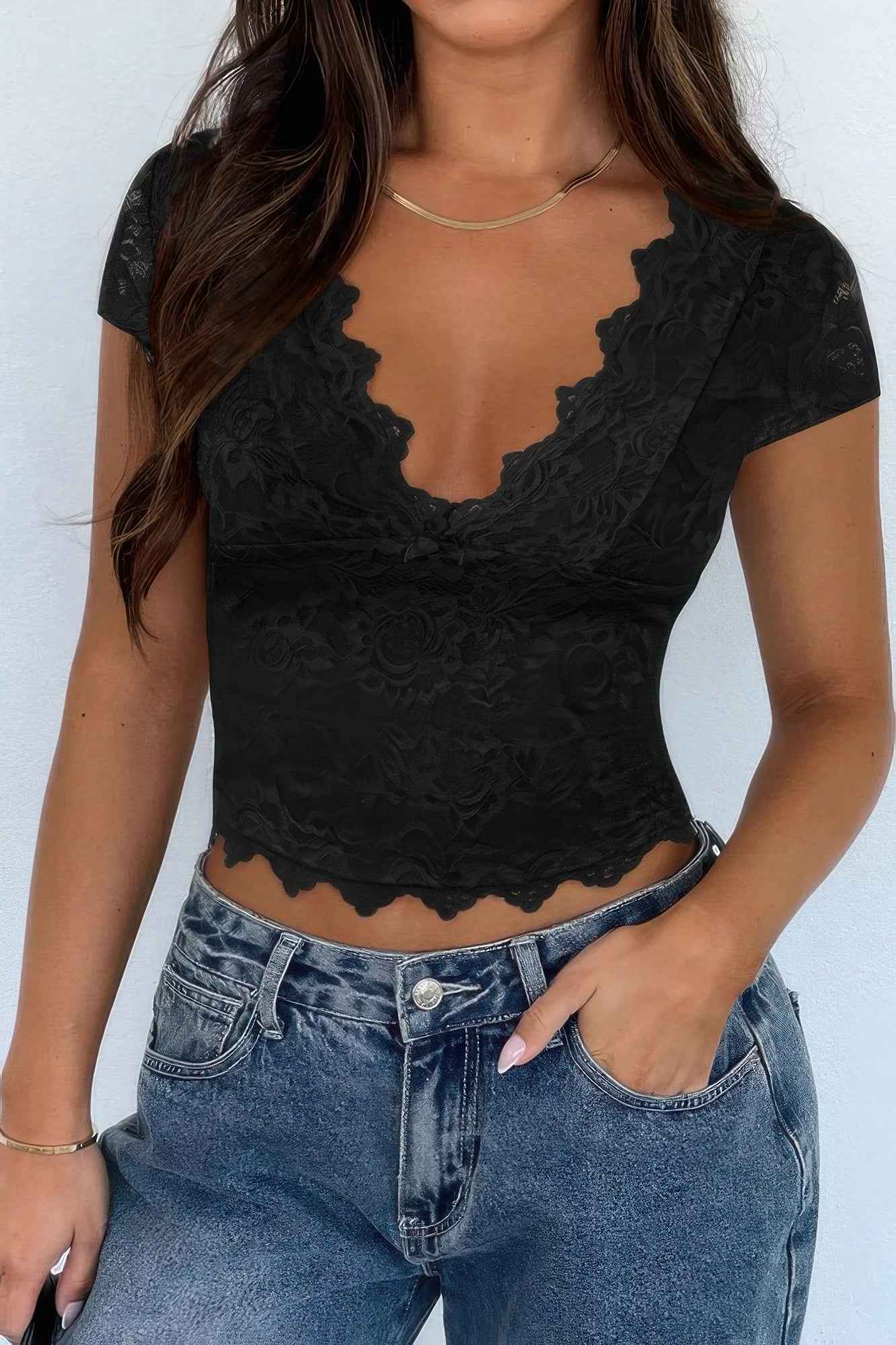 Solid Color Block V Neck Lace Trim Fit Shirt