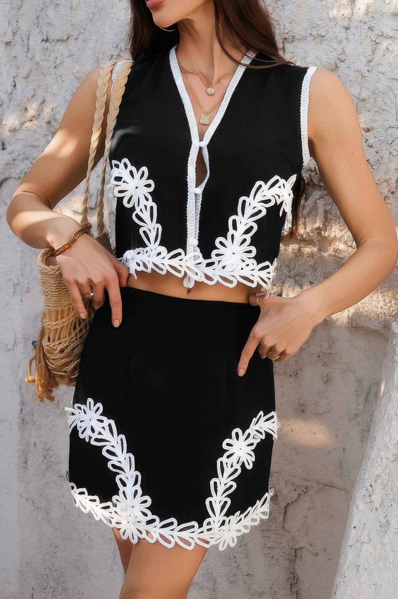 Two Pieces V Neck Button Lace Decorate Sets