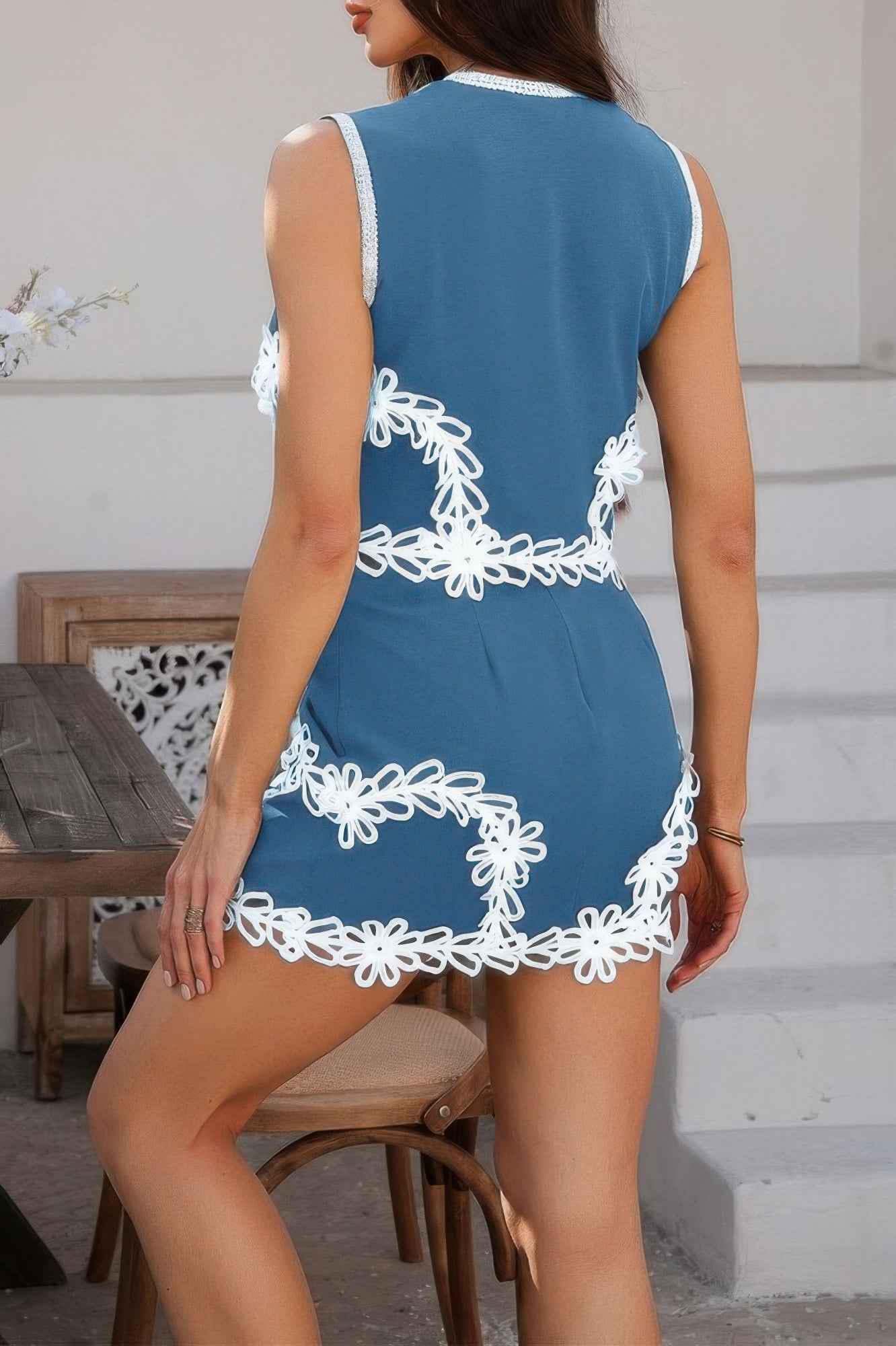 Two Pieces V Neck Button Lace Decorate Sets