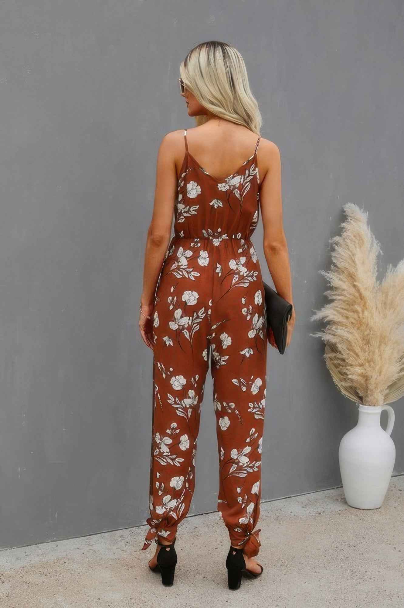 V Neck Spaghetti Straps Jumpsuit