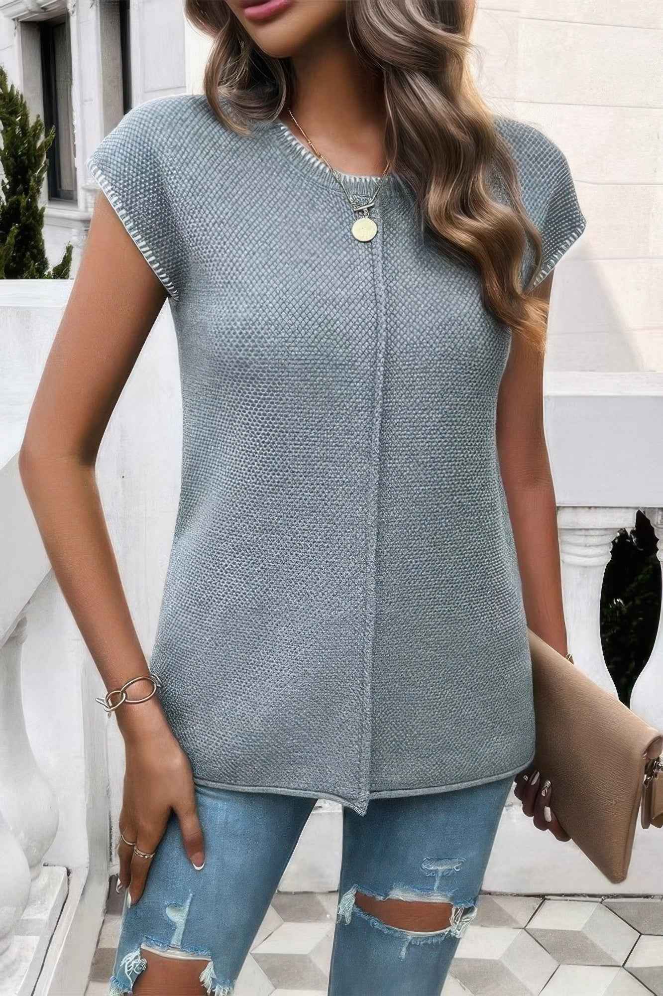 Color Block Knit Round Neck Fit Top