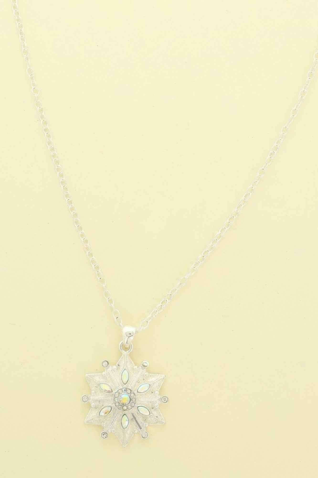 Christmas Snowflak Pendant Necklace