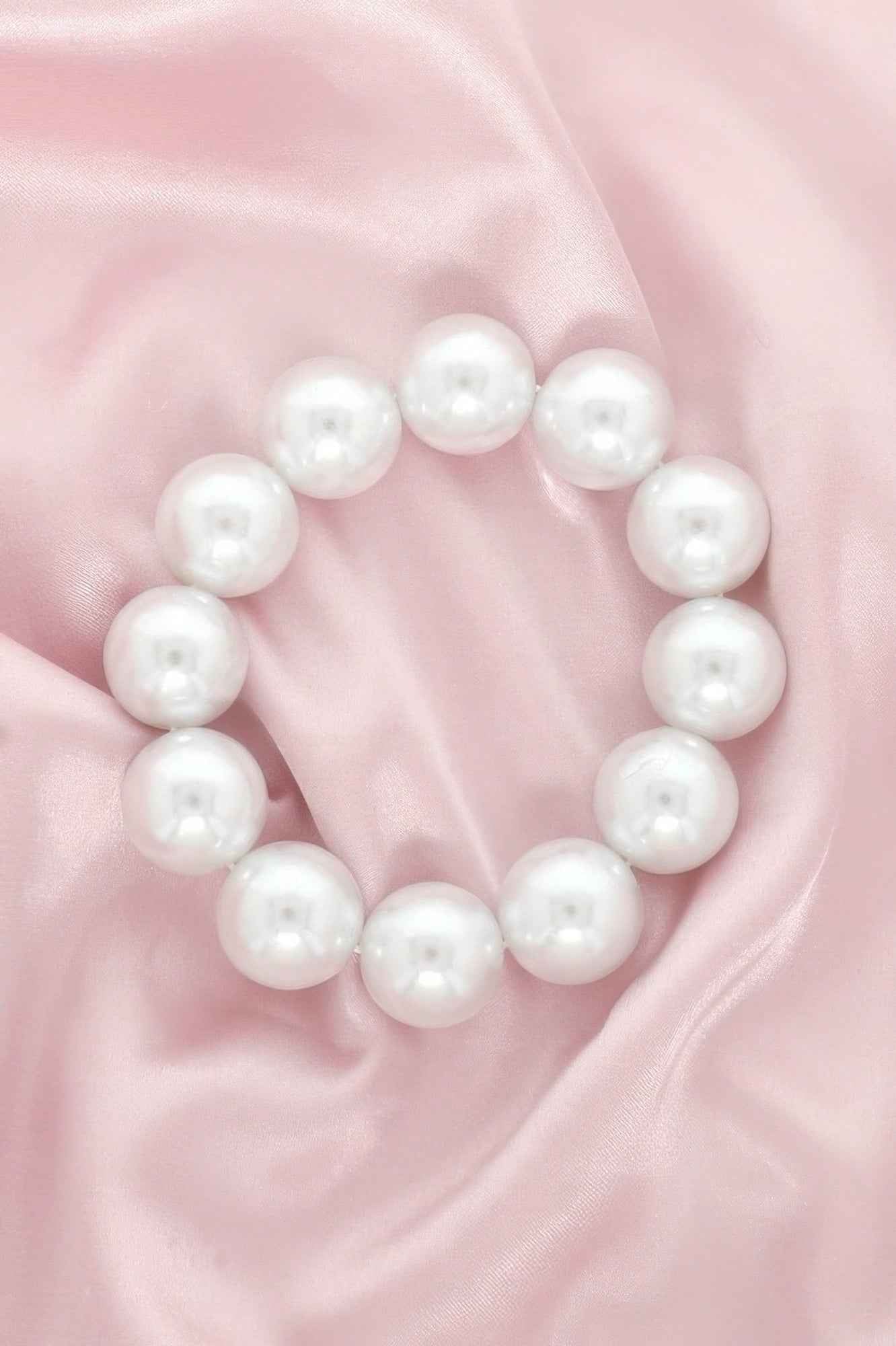 White Pearl Bracelet