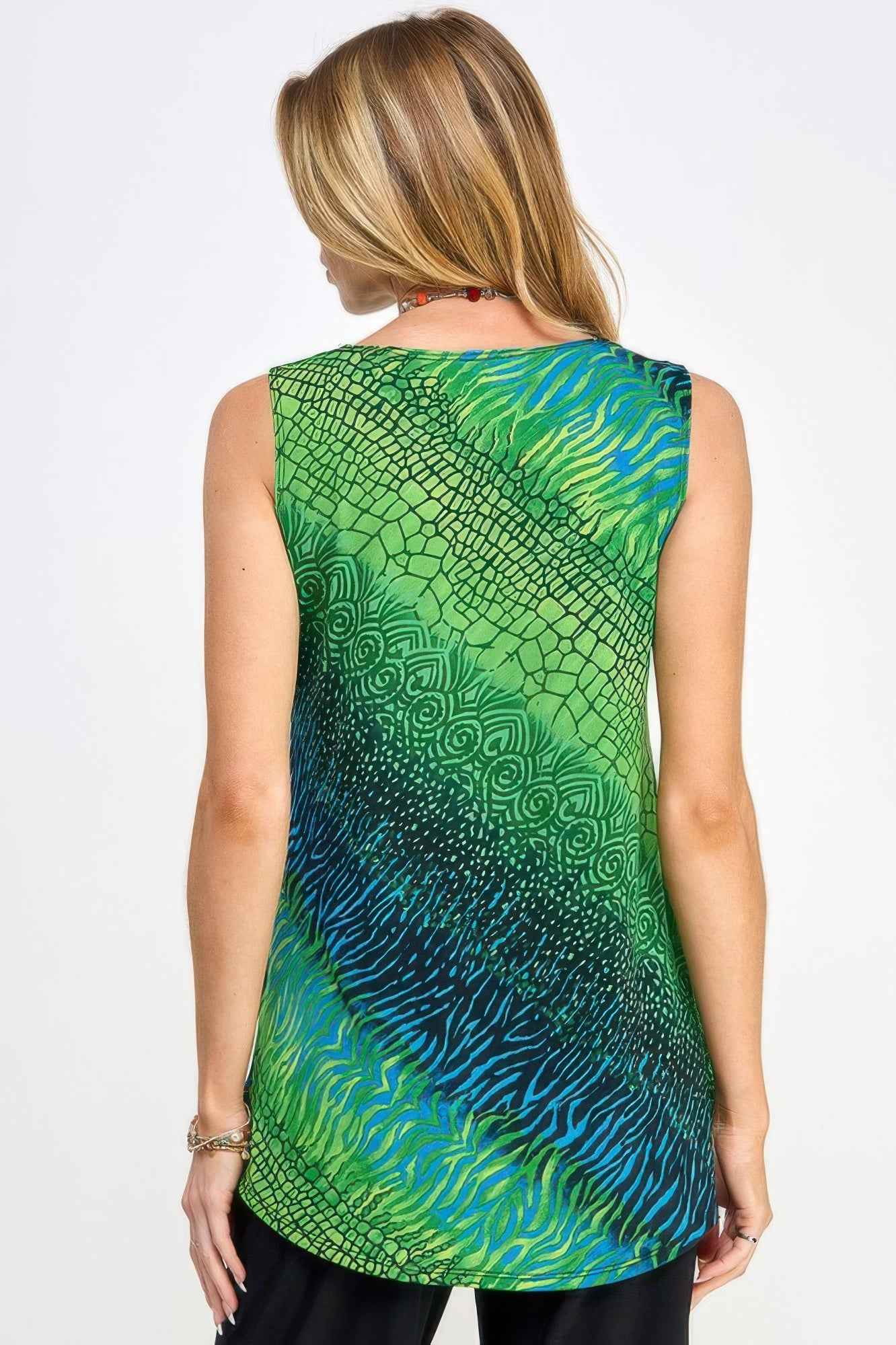 Print Boat Neckline